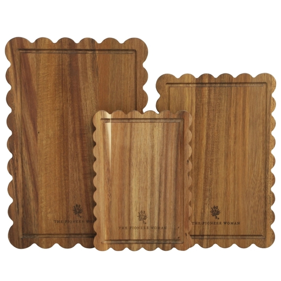 💜 2025 The Pioneer Woman Scalloped Acacia  Wood Cutting Board Set Of 3 - Picture 6 of 6
